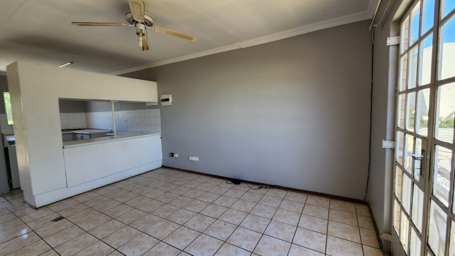 To Let 2 Bedroom Property for Rent in Wilgehof Free State